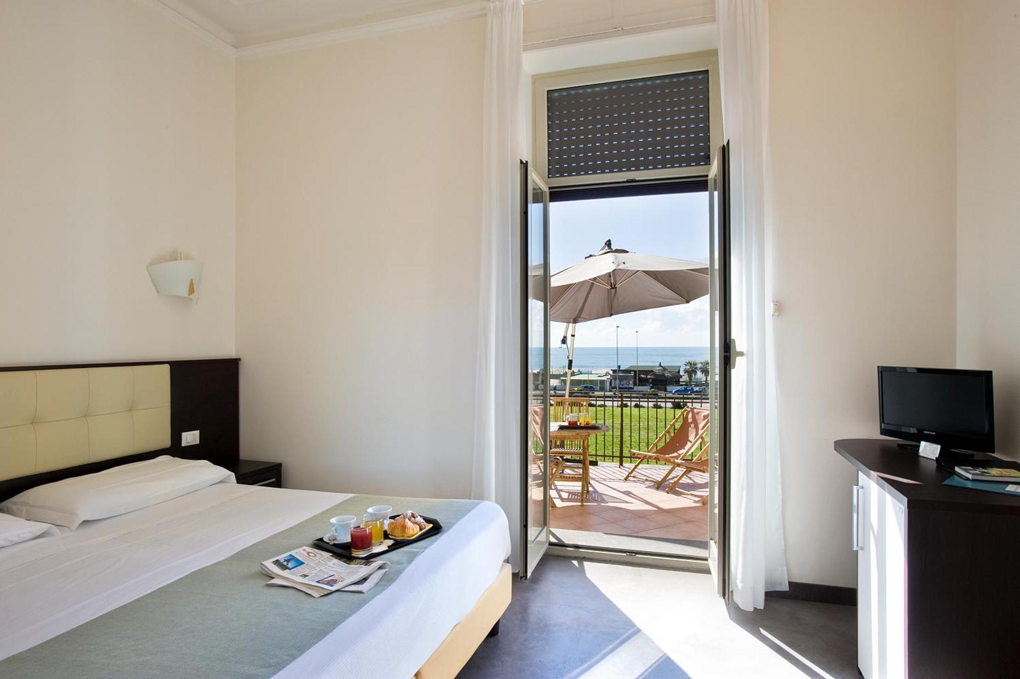 Hotel Bellavista Lido di Ostia Eksteriør bilde
